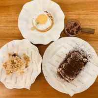 【インドネシア】巷で話題のティラミス"Baked By Rossa & Hana Roastery"