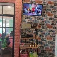 คาเฟ่ร้านดัง เกาะสีชัง