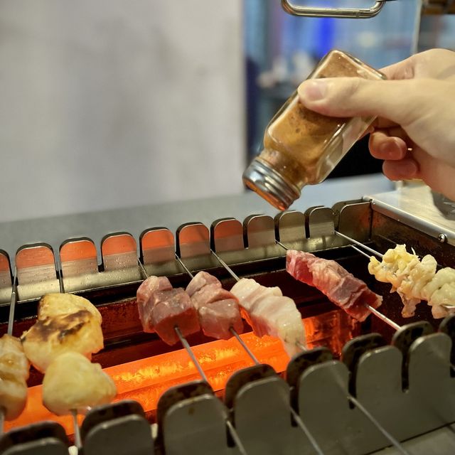 📍香港旺角｜串Grill · 好玩轉轉轉串燒燒烤🔥 好食好玩自助串燒放題