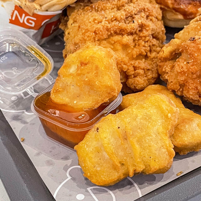 新北美食｜獨特的香酥漢堡外皮，很好漢堡HangOut Burger