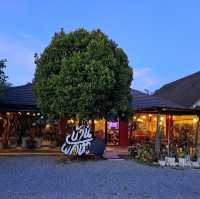 บ้านผักหวาน Restaurant