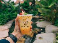 Lhor Liang Farm หล่อเลี้ยงฟาร์ม
