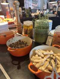 The Best Buffet Breakfast Ever !!!