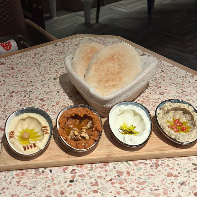 東涌酒店高質異國黎巴嫩菜