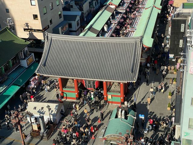 東京・浅草。ぶらり東京散策『浅草寺』