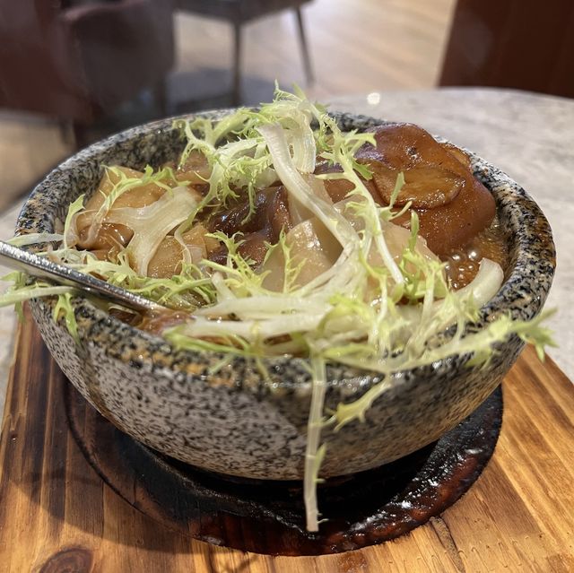 K11 高級路線台灣餐廳，供應大量甜品