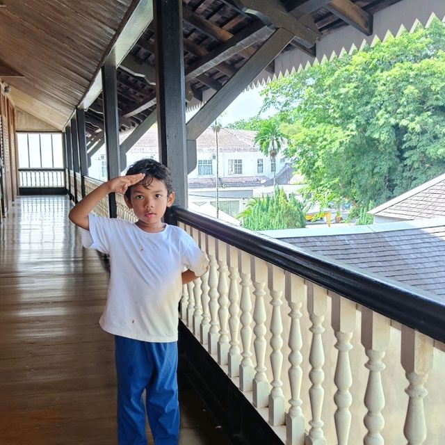 visited Istana seri Menanti 