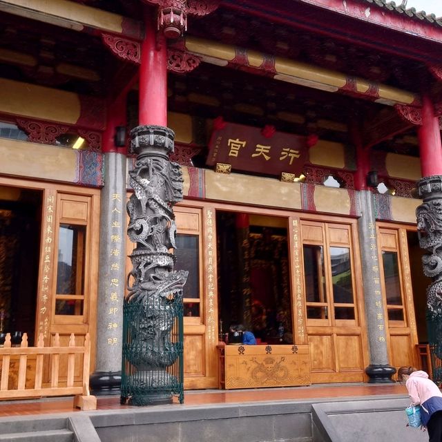 台湾の行天宮