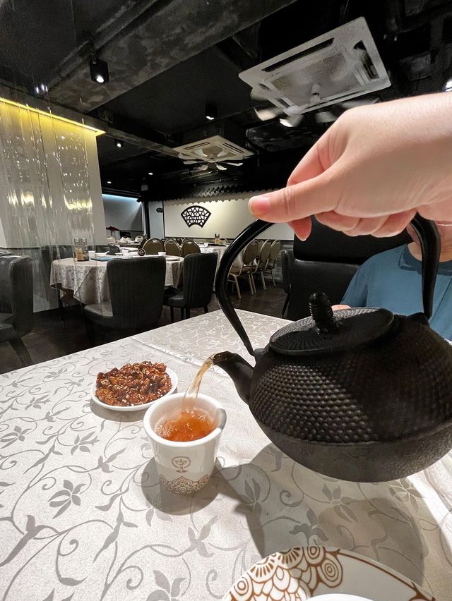 地道中式酒樓~ 地道中式酒樓~
