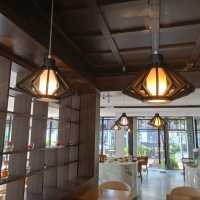 เที่ยวเชียงรายไนท์บาร์ซาร์ พักไดมอนด์อิน