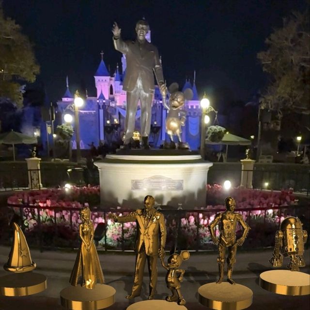 Tokyo DisneyLand 