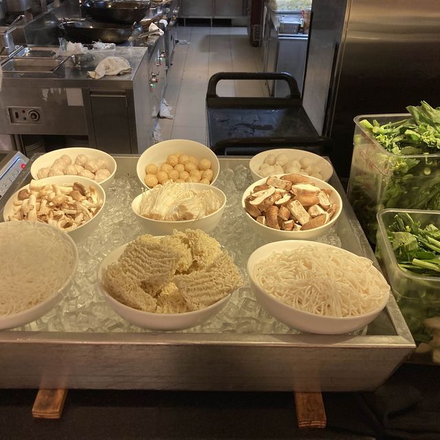 🍝Momo cafe中西合璧自助餐