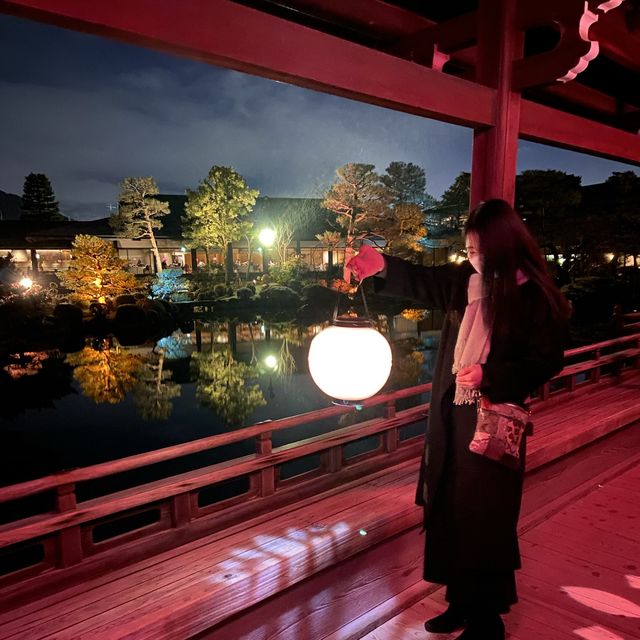 【京都・東山】ライトアップを楽しむ！