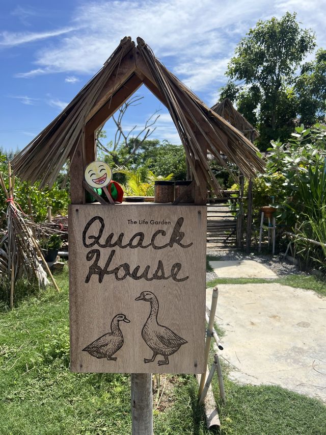 The life garden boutique farmstay @ Petchaburi