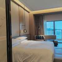 🏢✨ 佛山萬怡酒店🏨輕奢開揚🌇🛏️🍳