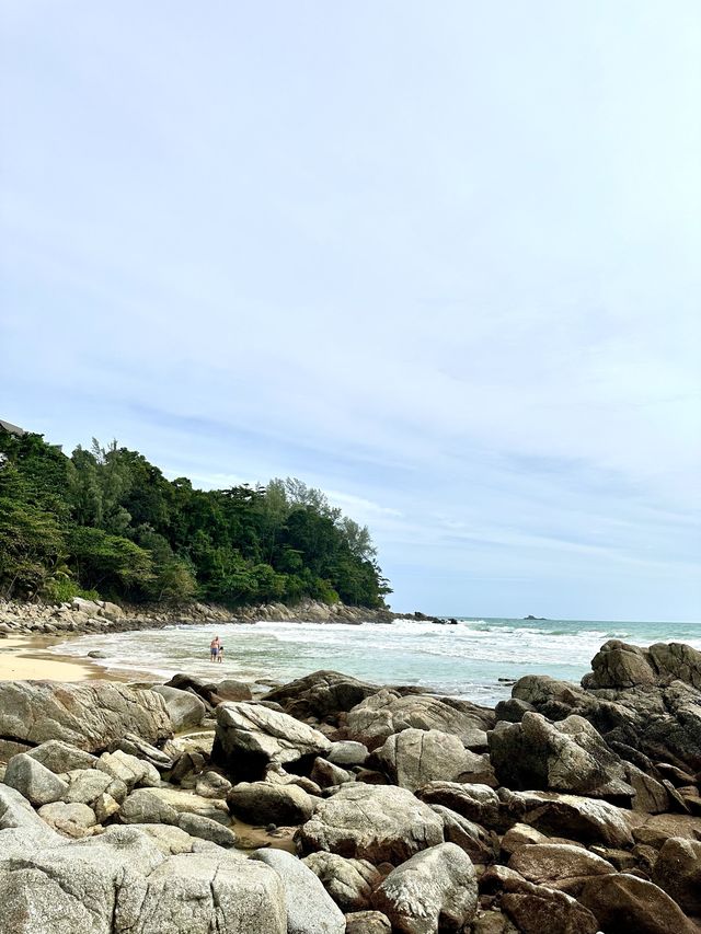 เที่ยวหาดในทอน ภูเก็ต สะพานไม้มุมลับถ่ายรูปปัง 