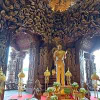 ปราสาทสัจธรรม