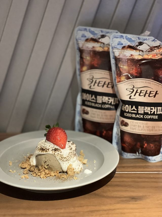 【福岡ホテル】ラウンジがとても華やか！ホテル内のレストランだけの利用もおすすめ！