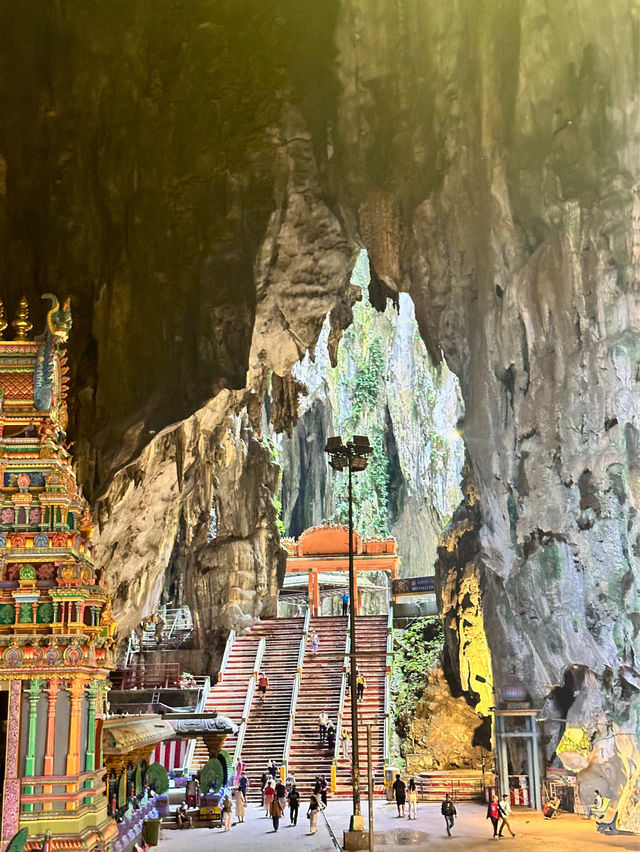 Batu Caves  ถ้ำบาตู มาเลเซียยย 😁