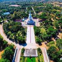 พระบรมธาตุนาดูน