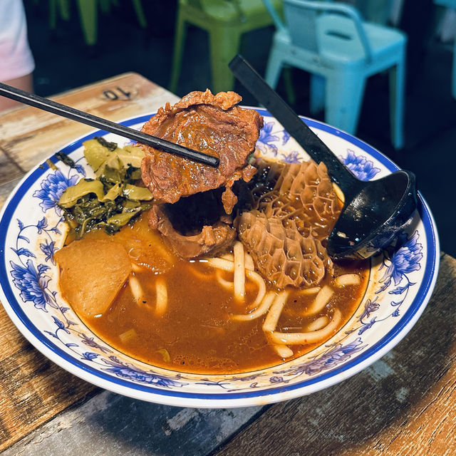 工廈隱世台菜．食盡夜市小食