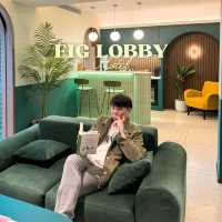 Fig lobby โรงแรมที่ตกแต่งจัดจ้านเหมือน Art gallery