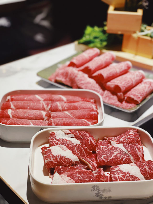熊本牛涮鍋餐廳：品質優越，服務出色