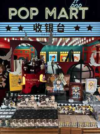 上海ディズニーランド×POP MART ダッフィー&フレンズ ブラインド 箱