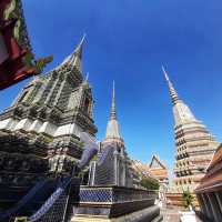 วัดพระเชตุพนฯ วัดที่มีเจดีย์มากที่สุดในประเทศไทย