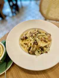 【中環】Green Waffle Diner: 必試招牌牛肉薯仔鑊仔和甜品 waffle
