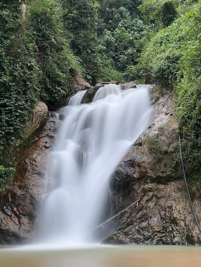 The Hidden Gem: Dua Karak River Waterfall