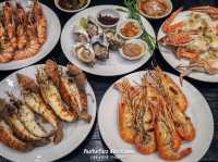 The Bay ทานบุฟเฟ่ต์วิวพระอาทิตย์ตกริมหาดพัทยา