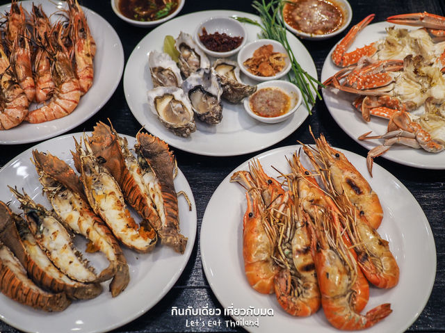 The Bay ทานบุฟเฟ่ต์วิวพระอาทิตย์ตกริมหาดพัทยา