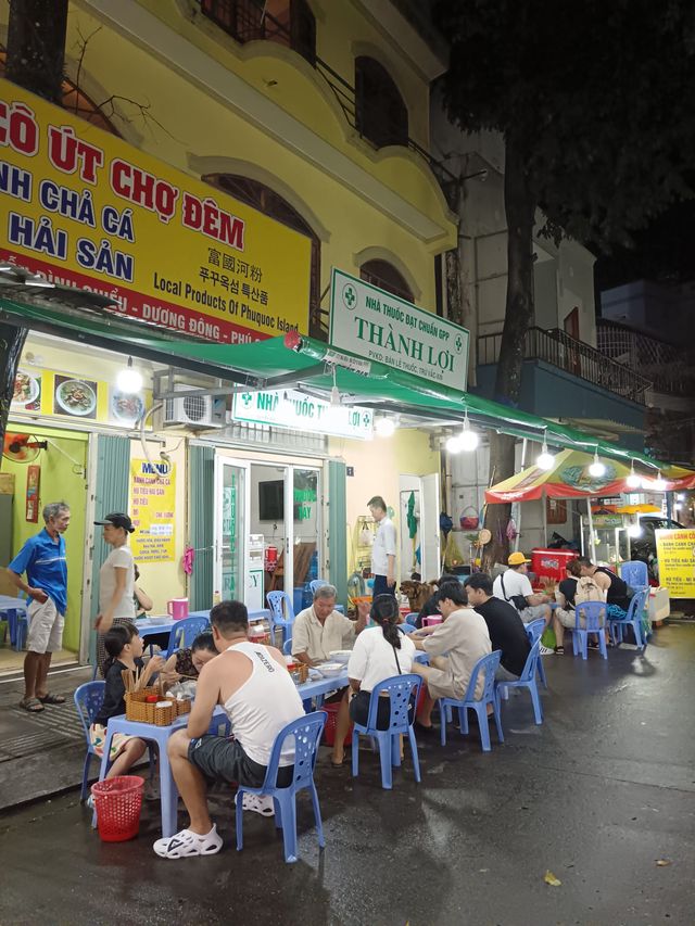 Phu Quoc Night Market - A true foodie’s paradise
