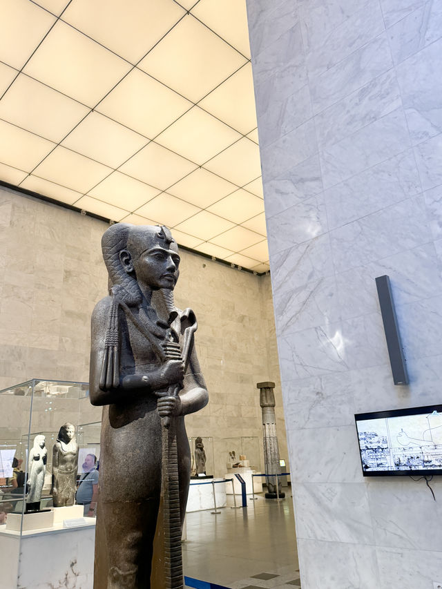 埃及開羅｜又新又大的博物館看木乃伊🇪🇬