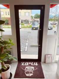 【長野県/茅野　フワフワパンケーキ🥞とカワイイ色のピーチロゼレモネード🍋】