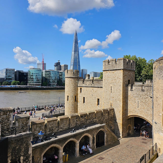 Where History Echoes Through the Ages – Explore the Tower of London!