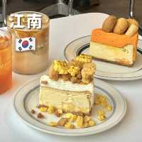 【韓国旅行🇰🇷/ソウル】韓国初心者にもおすすめ🤍ケーキがかわいいカフェ😽
