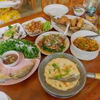 ครัวม่อนไข่ ร้านเด็ด ราชบุรี