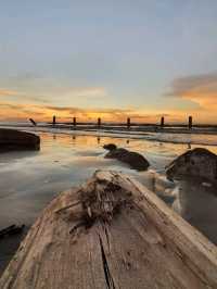 Lutong Beach