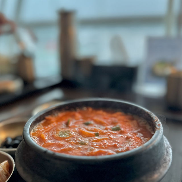 인천공항 한식 '명가의 뜰' 김치찌개 맛집