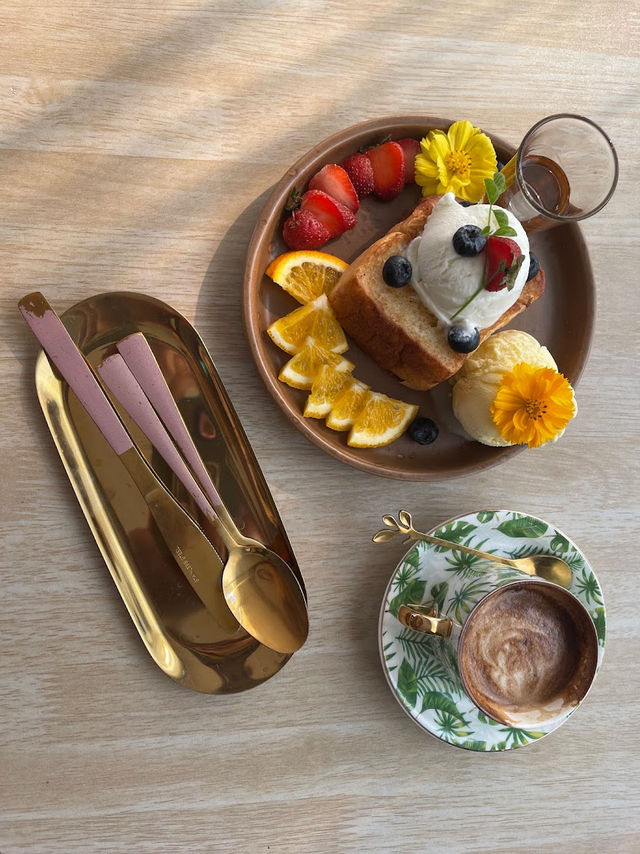  🌳 Café Green By Forgetmenot Resort
