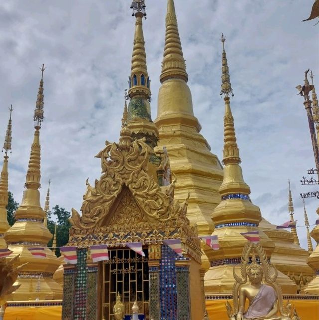 วัดพระบรมธาตุบ้านตาก (วัดหลวงพ่อทันใจ)