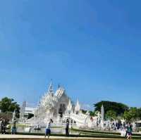 🏯 วัดร่องขุ่น 