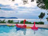 Susie Beach คาเฟ่ริมทะเล หาดสวย พัทยา