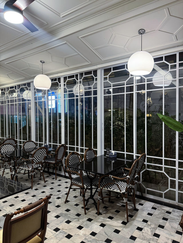 ทานอาหารเช้าที่ YUU HOTEL กัน