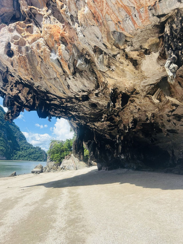 Breathtaking Beauty at James Bond Island! 