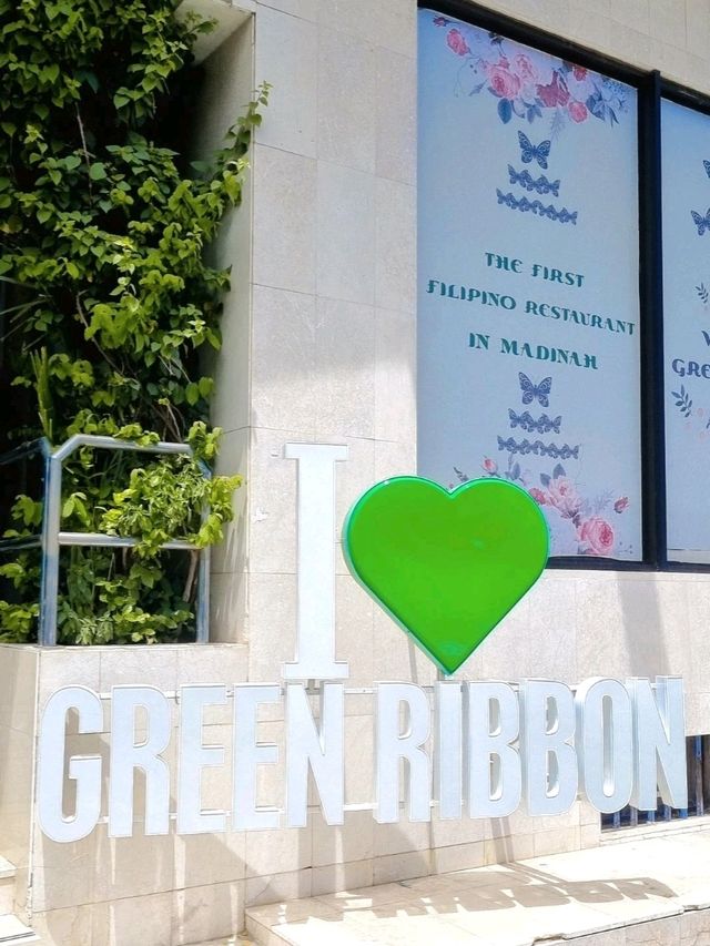 DELICIOUS ASIAN CUISINE AT GREEN RIBBON, MADINAH