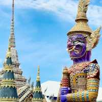 The Jewel of Bangkok: A Day at the Temple of the Emerald Buddha