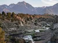 A Guide to Visiting Lake Mammoth: High Sierra Beauty Awaits 
